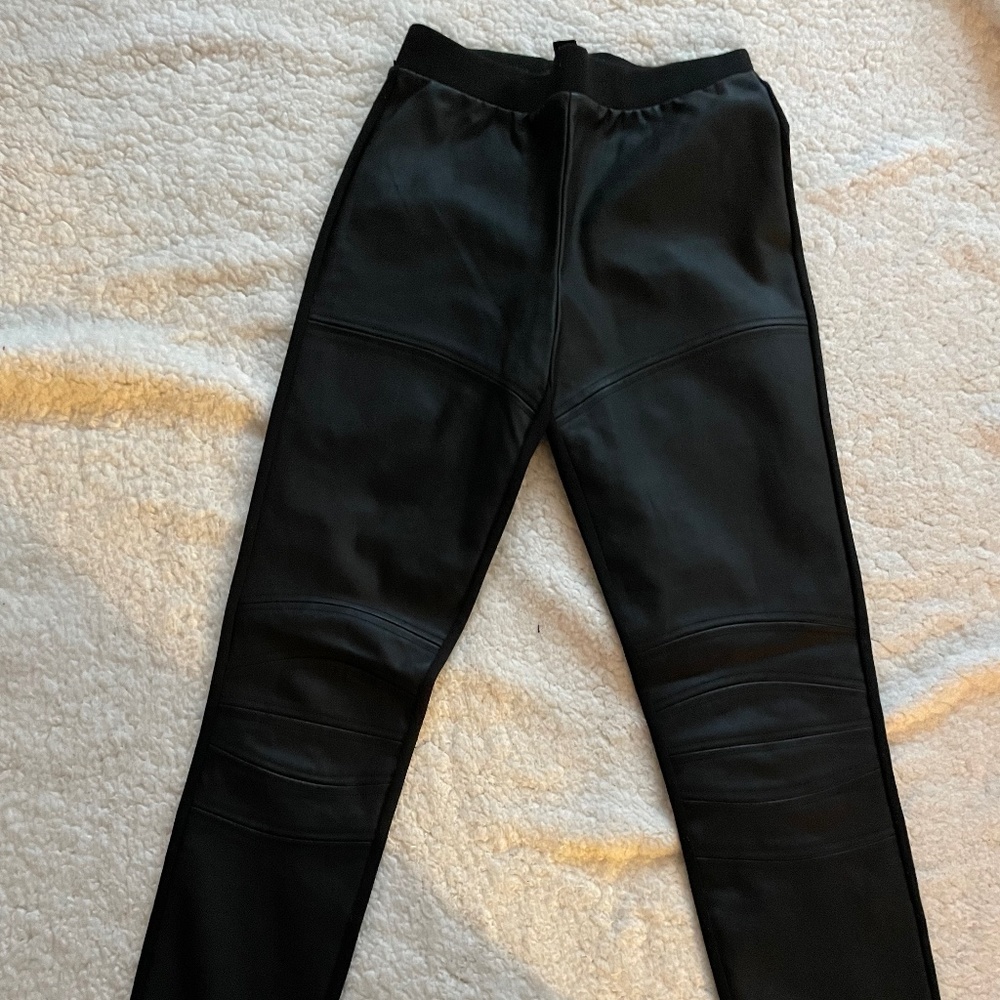Faux leather leggings